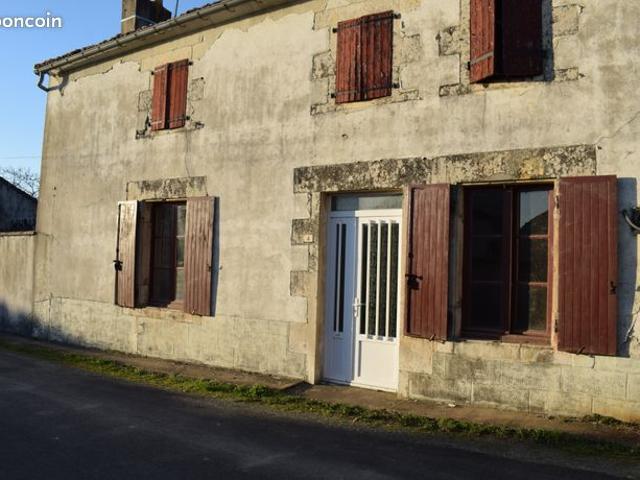 Maison vente à Confolens, Villefagnan