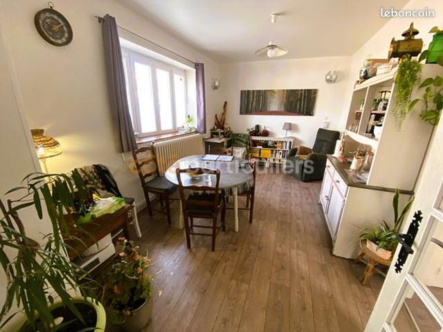 Maison vente à Yversay, Vienne