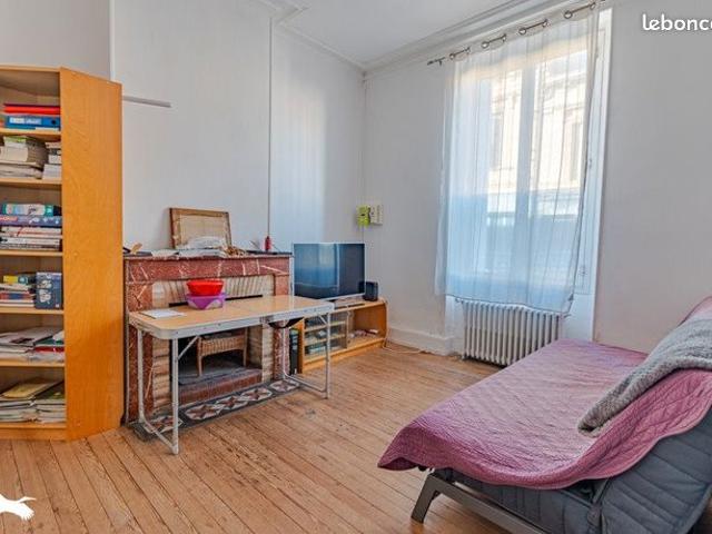 Maison vente à Bordeaux, Le Tourne