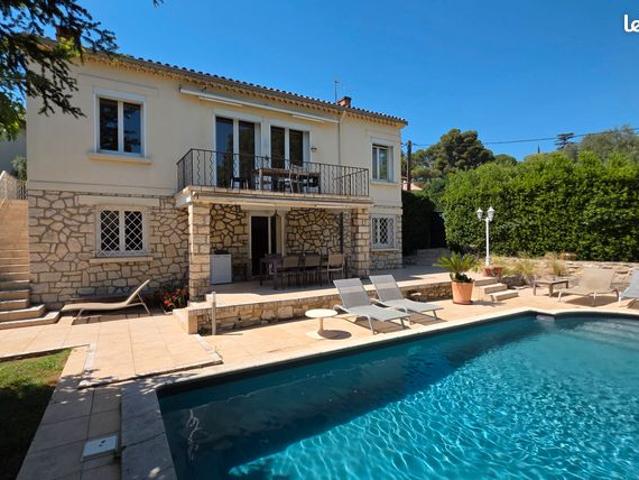 Maison vente à Villeneuve-lès-Avignon, Gard