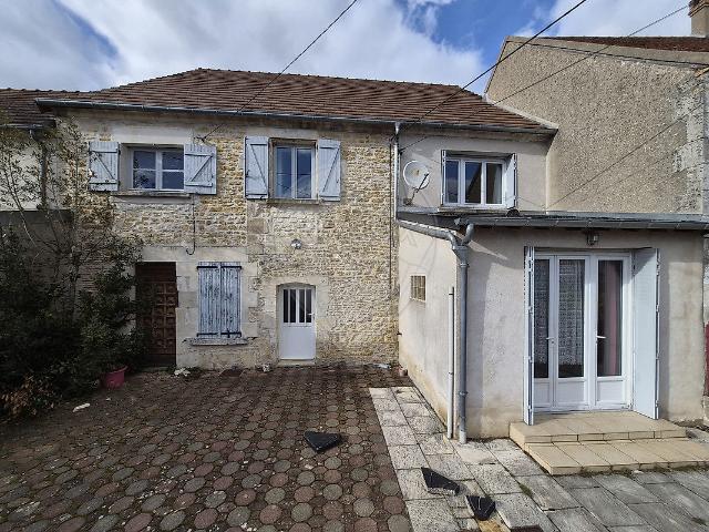 Maison vente à Neuville, Bulcy