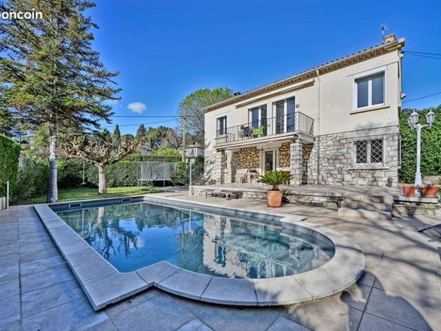 Maison vente à Nîmes, Villeneuve-lès-avignon