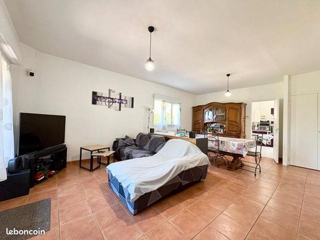 Maison vente à Bordeaux, Camblanes-et-meynac