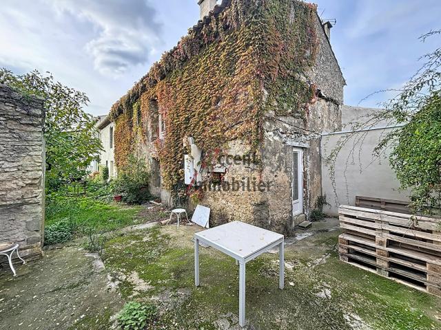 Maison vente à Apt, Cheval-blanc
