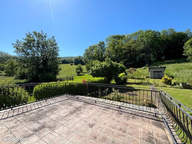 Maison vente à Lons-le-Saunier, Gizia