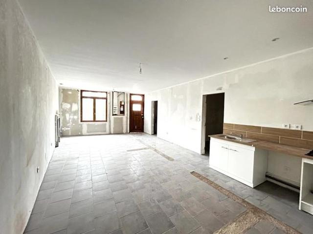 Maison vente à Cambrai, Busigny