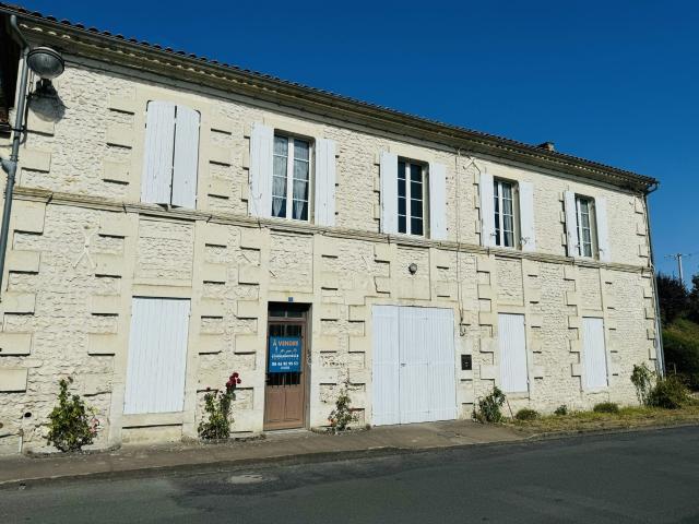 Maison vente à Saintes, Mortagne-sur-gironde