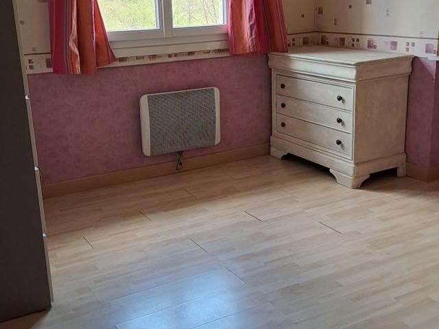 Maison location à Riom, Châteauneuf-les-bains