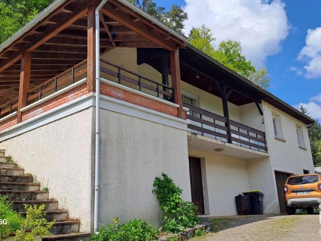 Maison location à Riom, Châteauneuf-les-bains