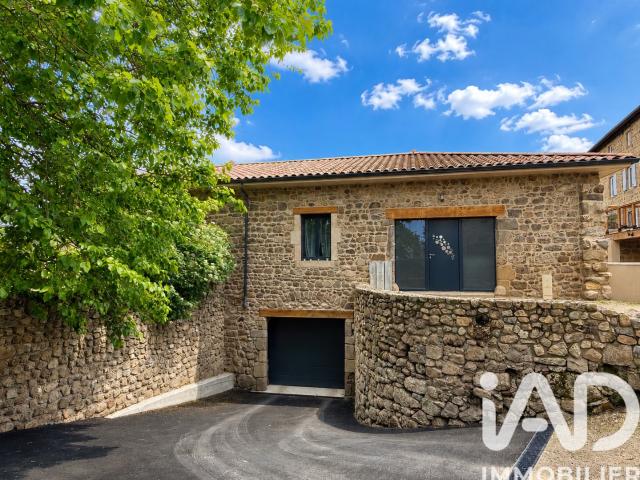 Maison vente à Saint-Étienne, Lupé
