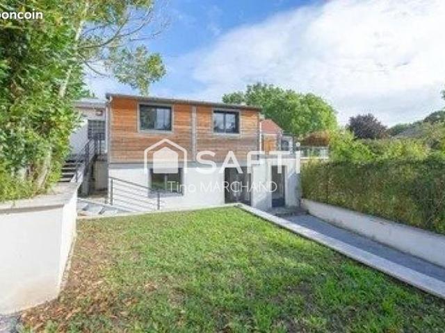 Maison vente à Saint-Germain-en-Laye, Le Pecq