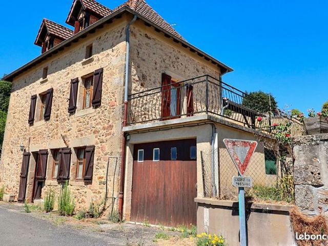Maison vente à Figeac, Saint-bressou
