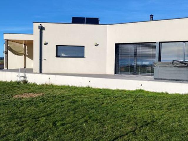 Maison vente à Saint-Barthélemy-Lestra, Loire
