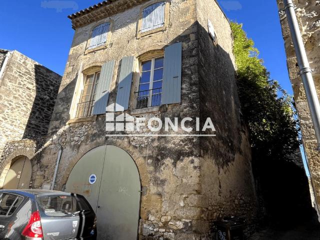 Maison vente à Nîmes, Collias