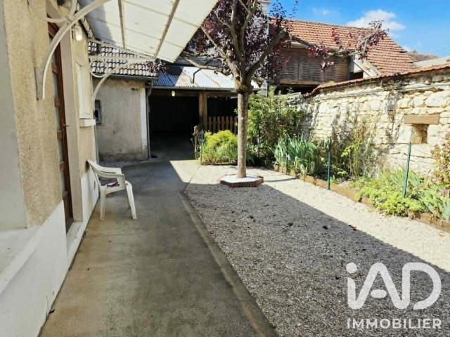 Maison vente à Auxerre, Charmoy