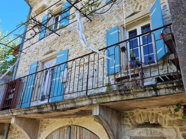 Maison vente à Nyons, Le Pègue
