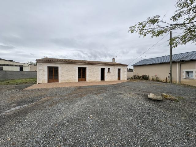 Maison location à Saumur, Montreuil-bellay