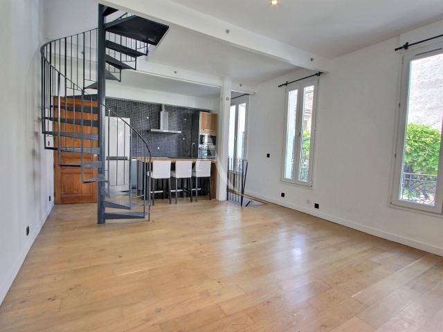 Maison vente à France métropolitaine, Asnières-sur-seine