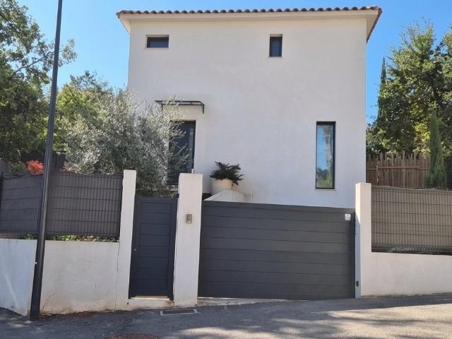 Maison vente à Marseille, La Destrousse