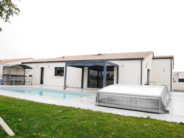 Maison vente à Saintes, Médis