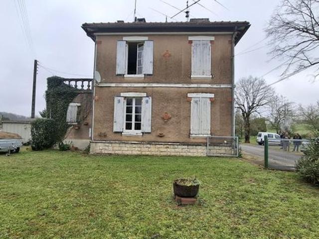 Maison vente à Angoulême, Montbron