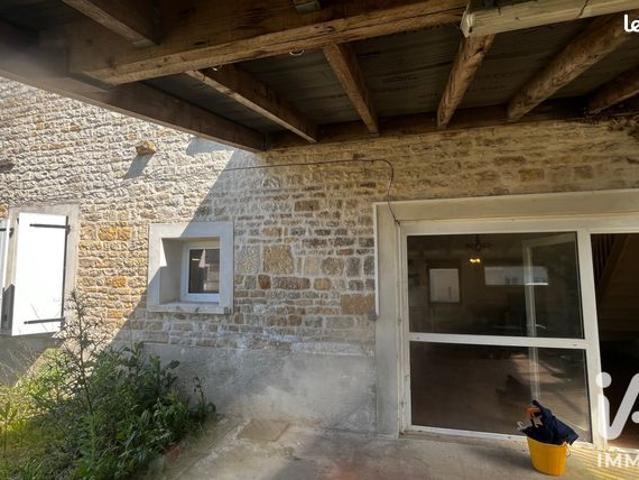 Maison vente à Confolens, Courcôme
