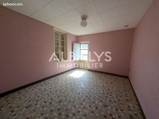 Maison vente à Libourne, Montagne