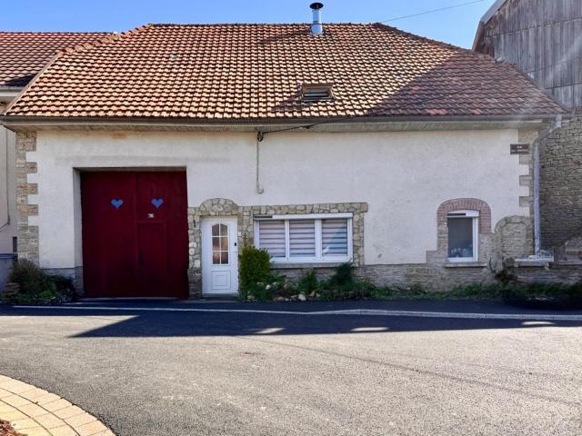 Maison vente à Besançon, Uzelle