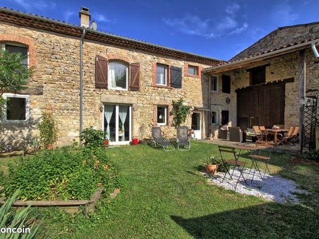 Maison vente à Thiers, Moissat