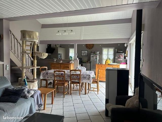 Maison vente à Saintes, Courcoury