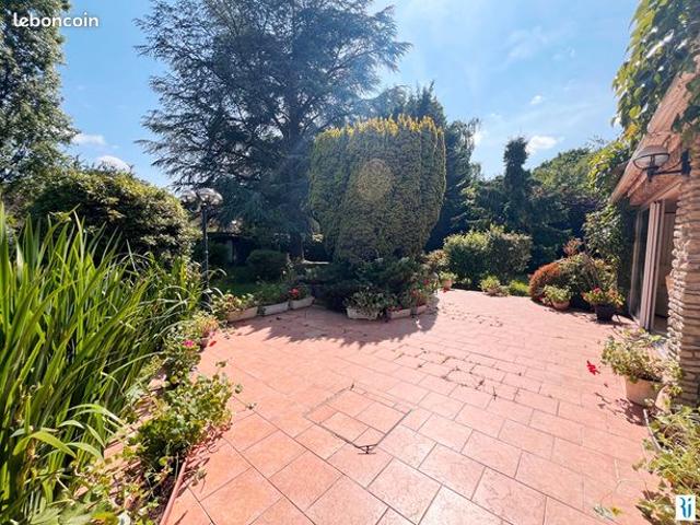 Maison vente à Bourges, Montigny