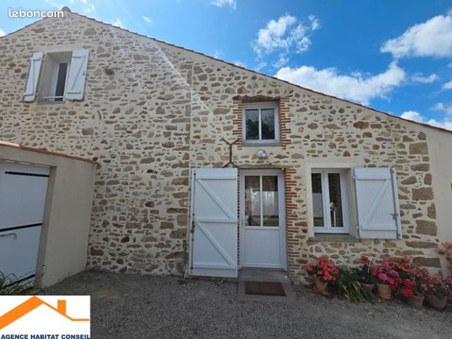 Maison vente à Beaufou