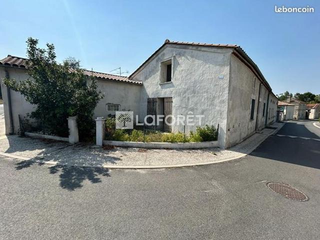 Maison vente à Jonzac, Montlieu-la-garde