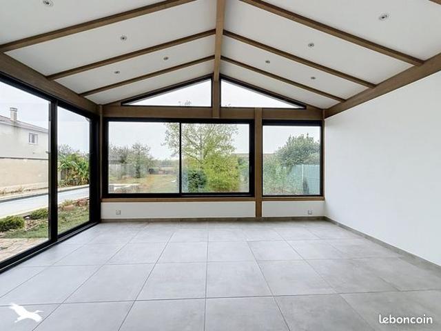 Maison vente à Chassieu, Rhône