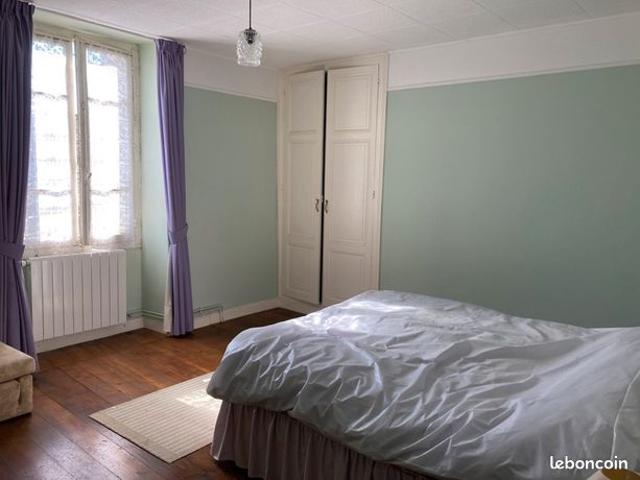 Maison vente à Confolens, Le Lindois