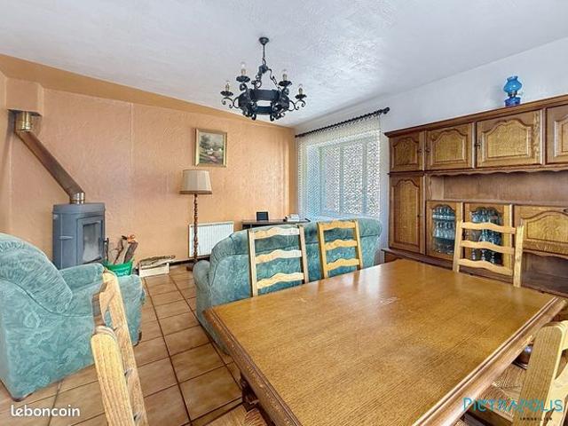 Maison vente à Roanne, Lay