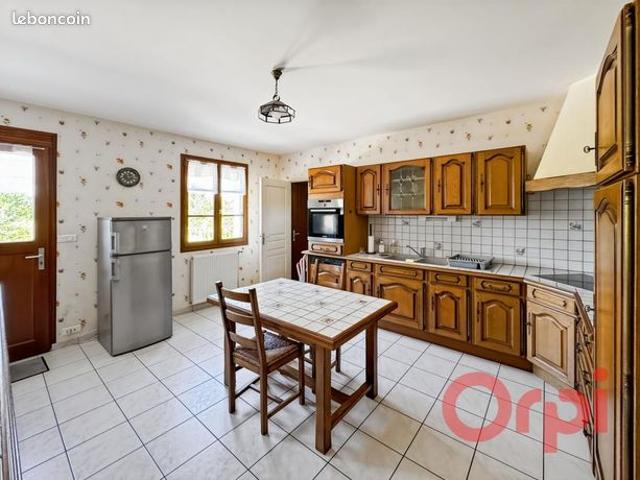 Maison vente à Saint-Amand-Montrond, Drevant