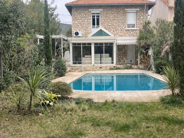 Maison vente à Prades