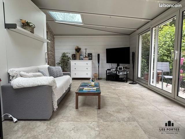 Maison vente à Évry, Maisse