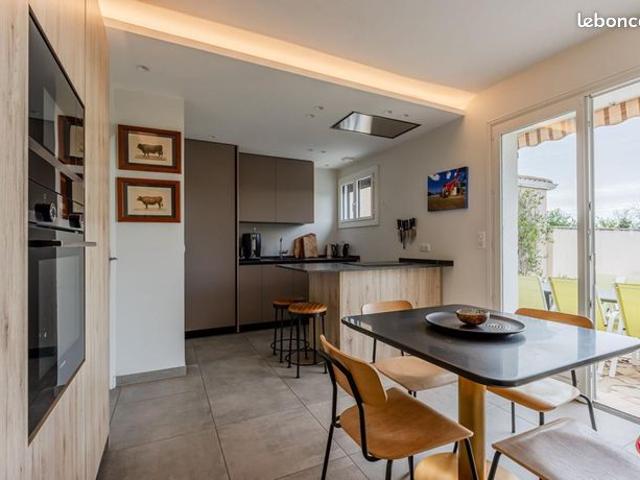 Maison vente à Chassieu, Rhône