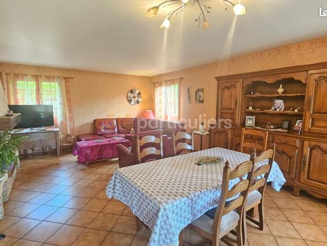 Maison vente à Sens, Paron