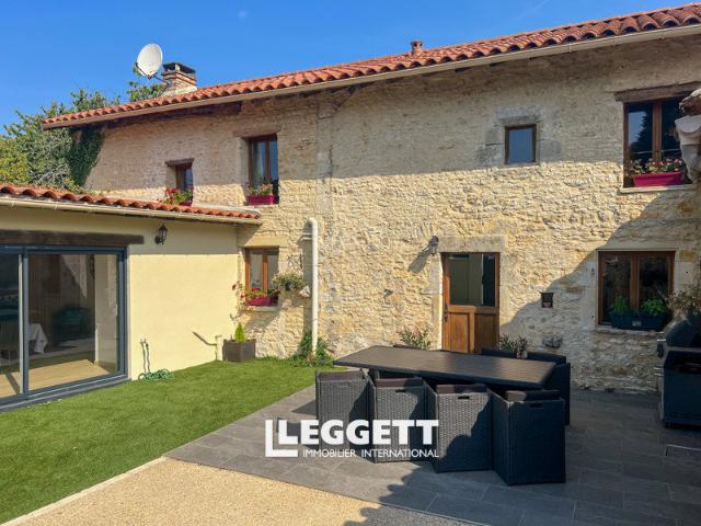 Maison vente à Confolens, Cellefrouin
