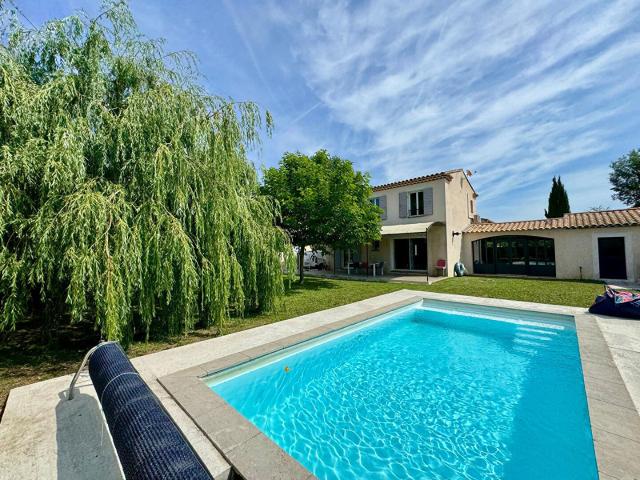 Maison vente à Aix-en-Provence, Vernègues