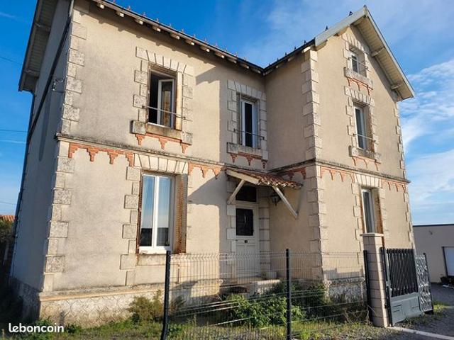 Maison vente à Poitiers, La Villedieu-du-clain