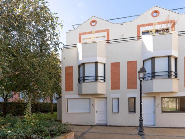 Maison vente à Nanterre, Courbevoie