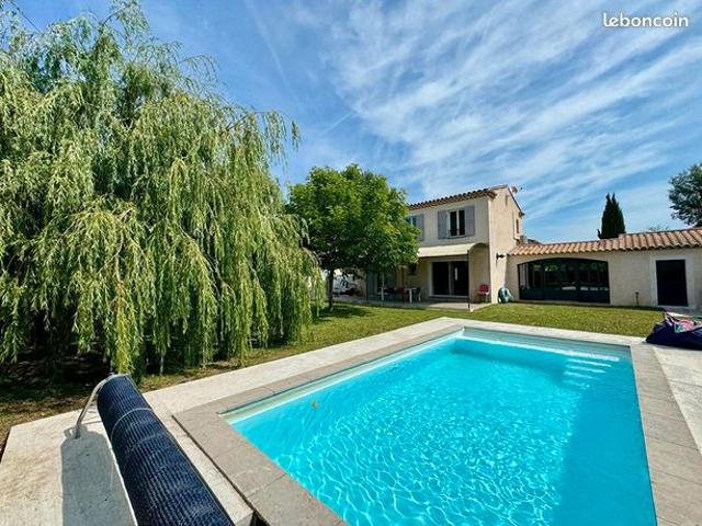 Maison vente à Aix-en-Provence, Vernègues
