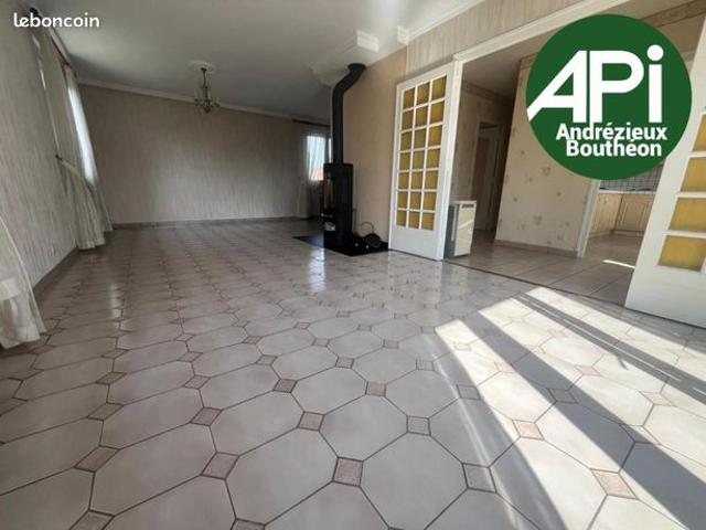 Maison vente à Brive-la-Gaillarde, Saint-cyprien
