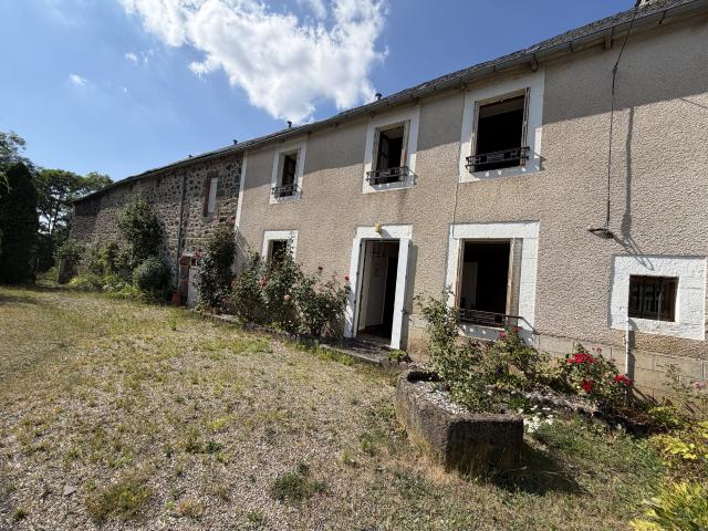 Maison vente à Saint-Flour, Auvergne-Rhône-Alpes