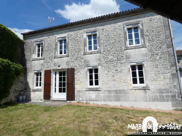 Maison vente à Cognac, Segonzac