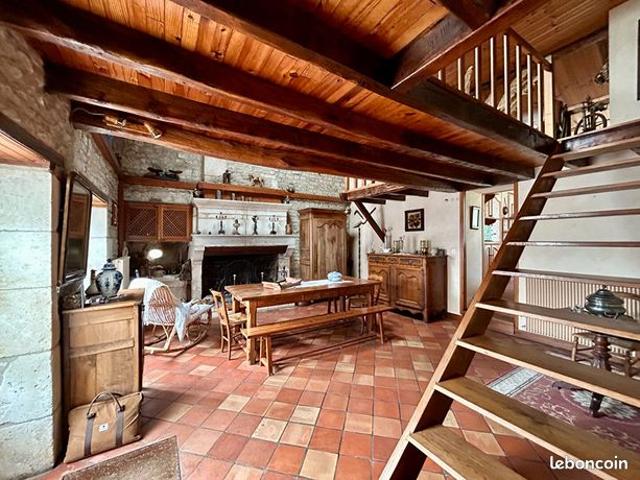 Maison vente à Cherveux, Deux-Sèvres